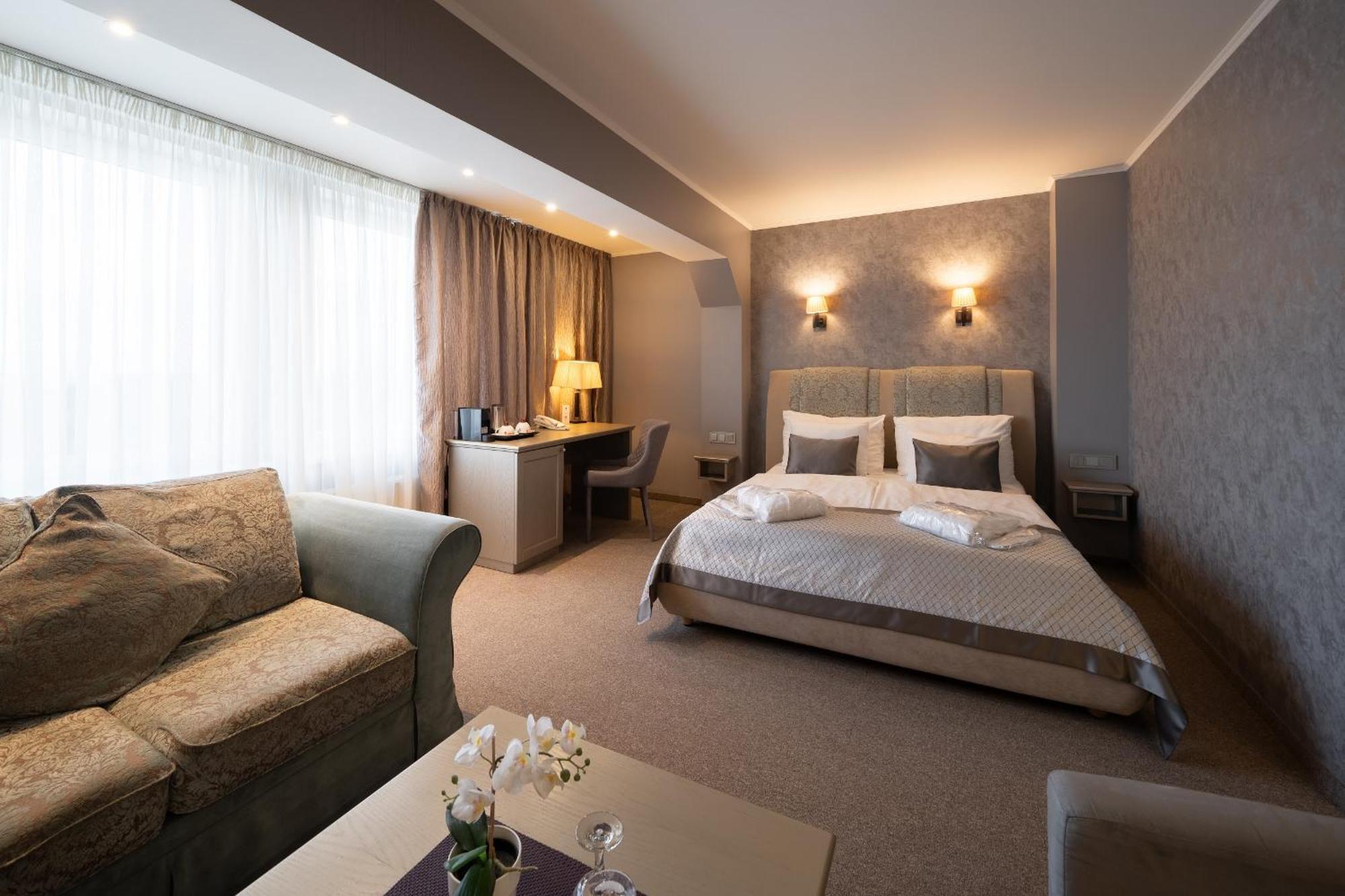 Bellevue Park Hotel Riga With Free Parking Kültér fotó